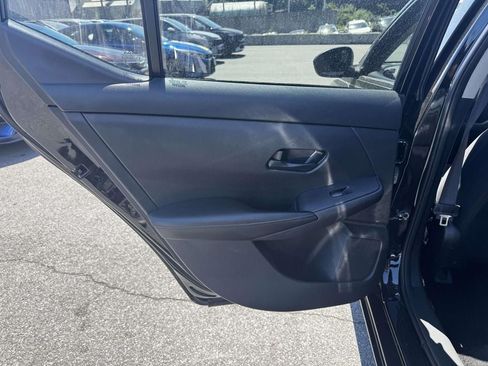 Used 2024 Nissan Sentra S FWD image 11