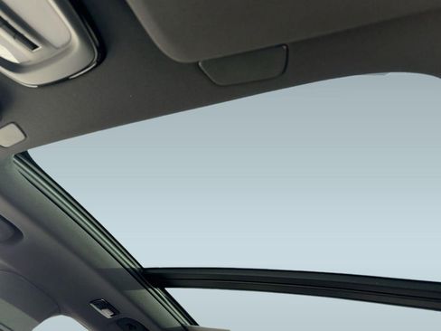 New 2026 Volvo XC90 B6 Plus w/ Protection Package Premier image 15