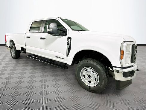 New 2026 Ford F350 XL w/ XL Chrome Package AWD/4WD image 3