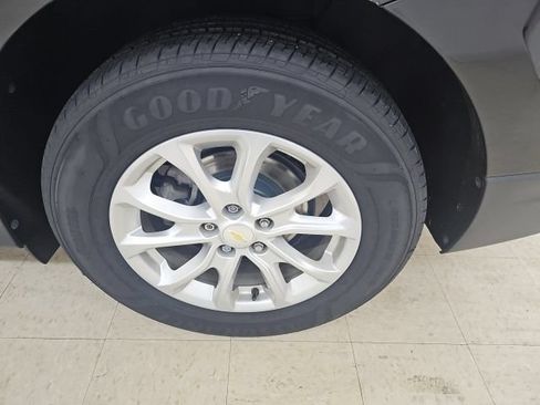 Used 2019 Chevrolet Equinox LT FWD image 15