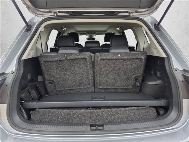 Used 2022 Volkswagen Tiguan SE FWD image 5