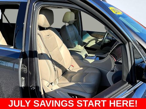 Used 2018 Cadillac Escalade ESV Luxury AWD/4WD image 37