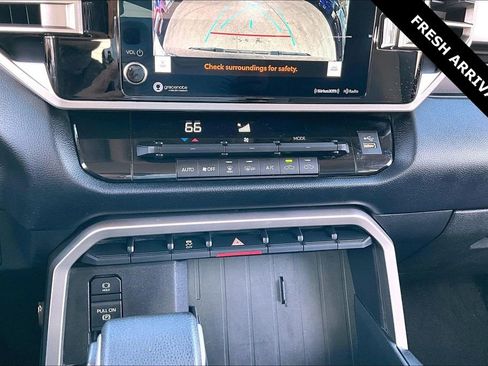 Used 2022 Toyota Tundra SR5 image 16