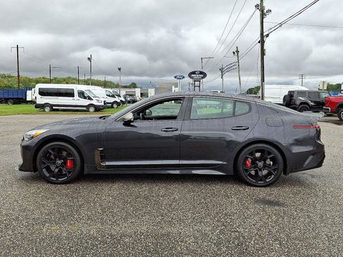 Used 2018 Kia Stinger GT1 image 7