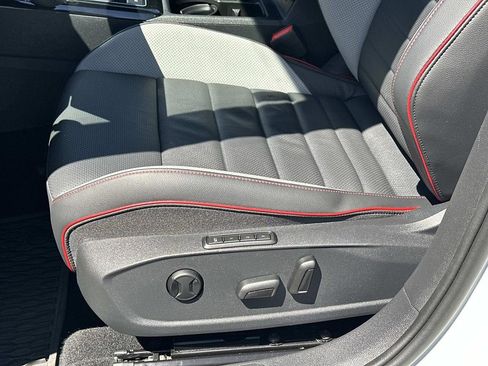 Used 2024 Volkswagen GTI Autobahn FWD image 17
