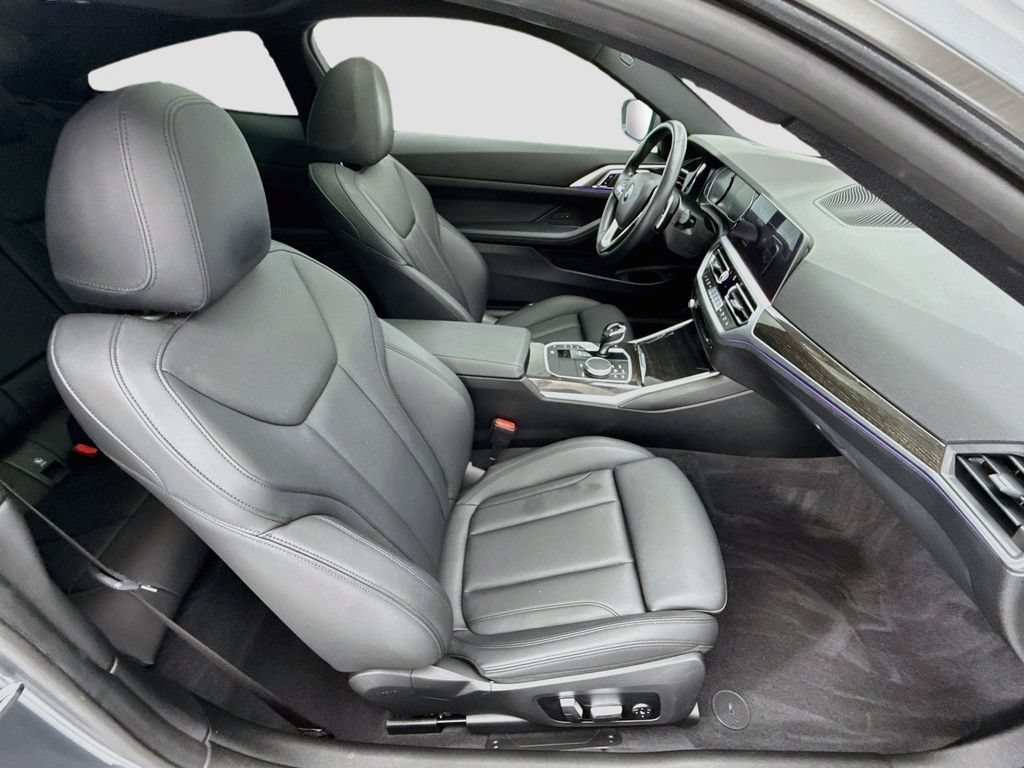 Used 2021 BMW 430i Coupe w/ Convenience Package RWD image 19