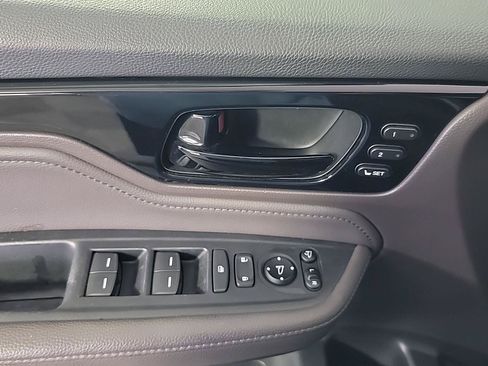 Used 2020 Honda Odyssey Elite image 39
