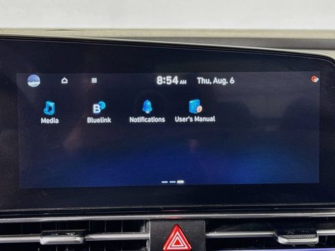 Used 2024 Hyundai Elantra SEL FWD image 27