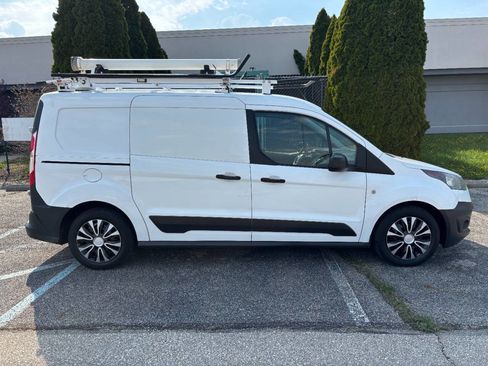 Used 2014 Ford Transit Connect XL image 2