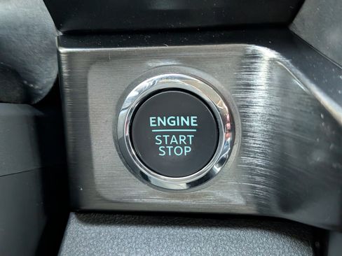 Used 2024 Ford F250 Lariat w/ Lariat Ultimate Package image 29