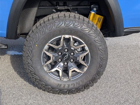 New 2026 Chevrolet Colorado ZR2 image 6