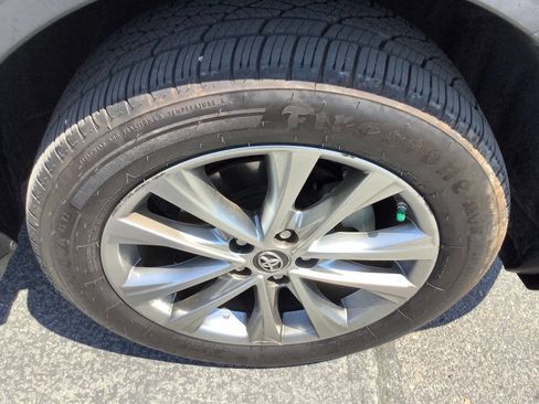 Used 2016 Toyota RAV4 Limited AWD/4WD image 37