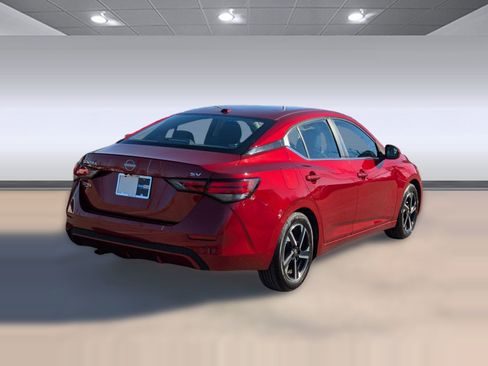 Used 2024 Nissan Sentra SV image 9