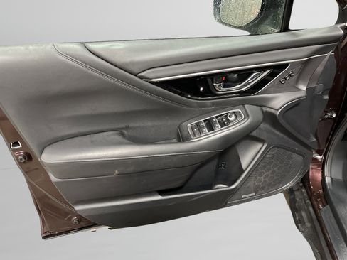 Used 2024 Subaru Outback Limited image 17