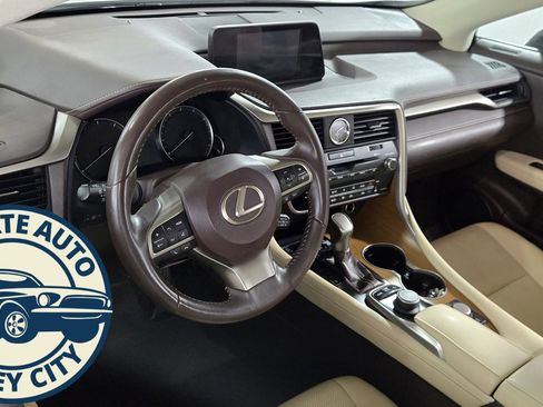 Used 2019 Lexus RX 350 AWD image 10