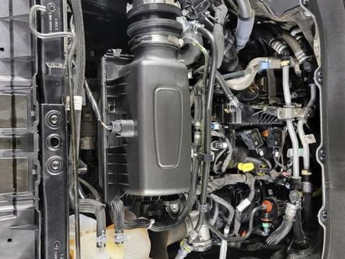 Certified 2023 Ford Explorer XLT w/ Equipment Group 202A AWD/4WD image 35