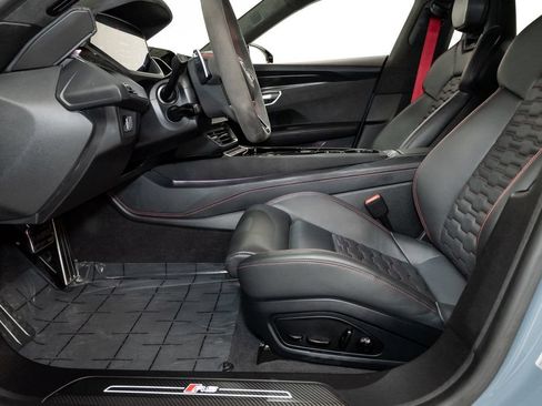 Used 2022 Audi RS e-tron GT AWD/4WD image 13