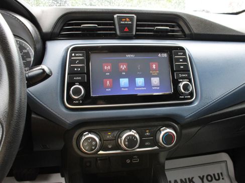 Used 2023 Nissan Versa SV w/ Trunk Package FWD image 31