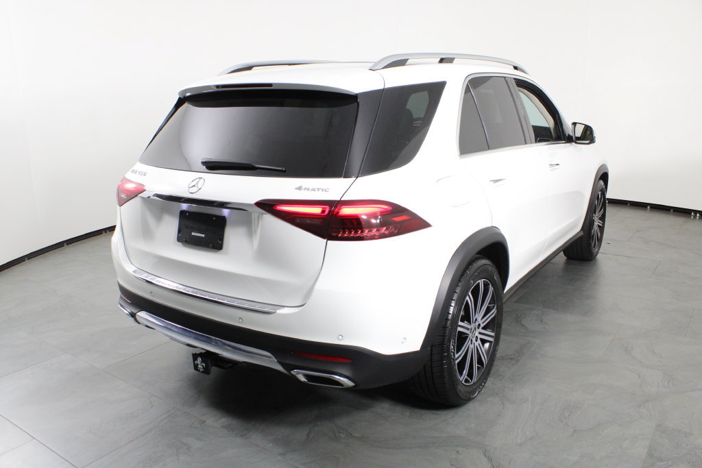 Used 2024 Mercedes-Benz GLE 450 4MATIC image 3