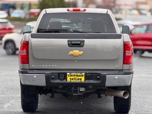 Used 2014 Chevrolet Silverado 2500 LT w/ Interior Plus Package image 17