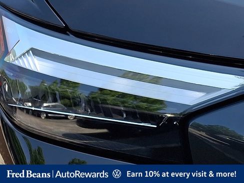 Used 2022 Audi Q4 e-tron Premium Plus w/ Premium Plus AWD/4WD image 13