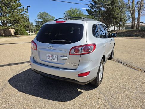 Used 2010 Hyundai Santa Fe GLS AWD/4WD image 7
