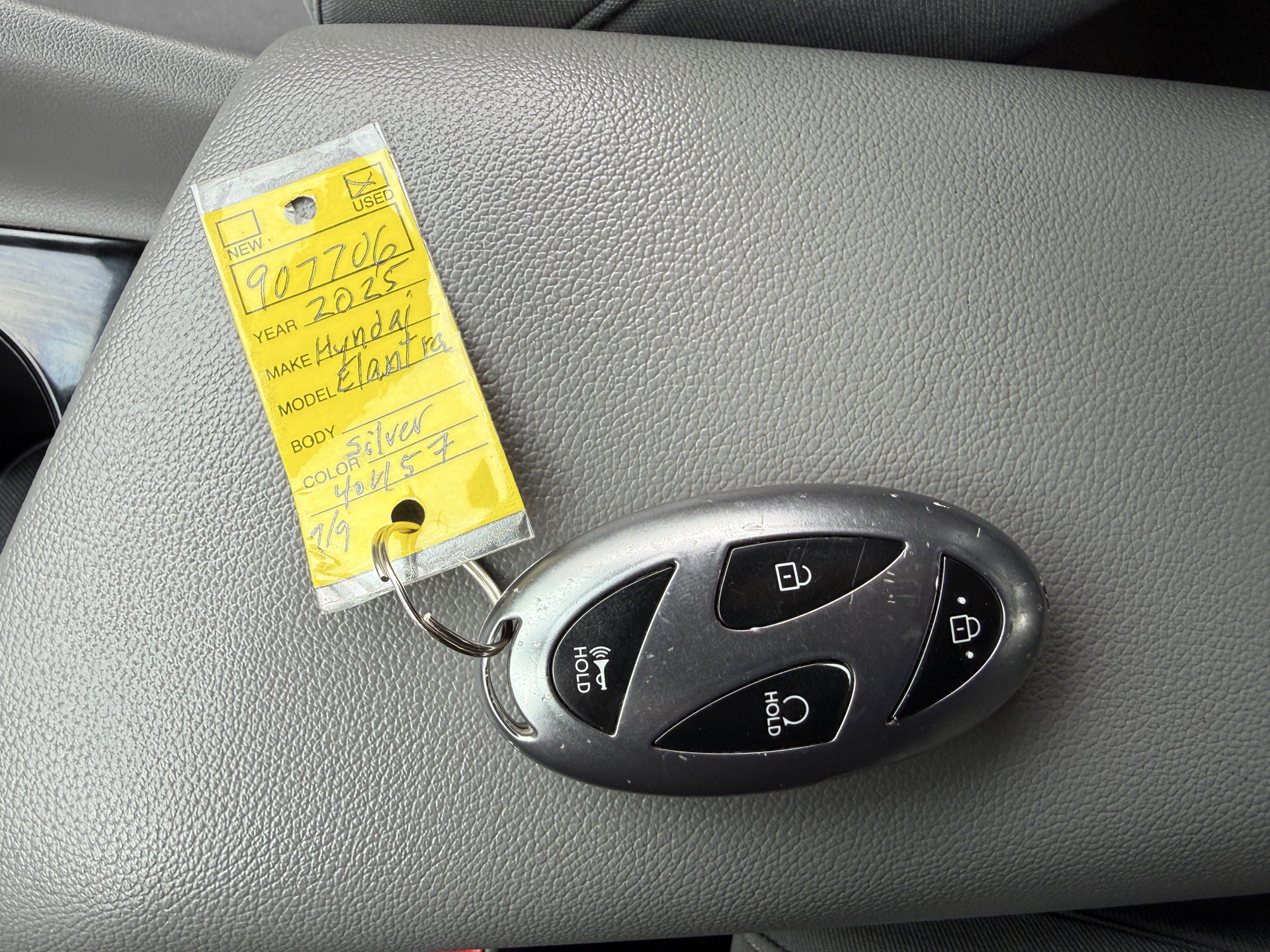 Used 2025 Hyundai Elantra SEL FWD image 42