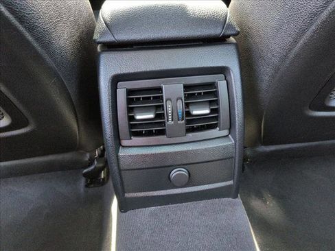 Used 2015 BMW 328i xDrive Sedan AWD/4WD image 18
