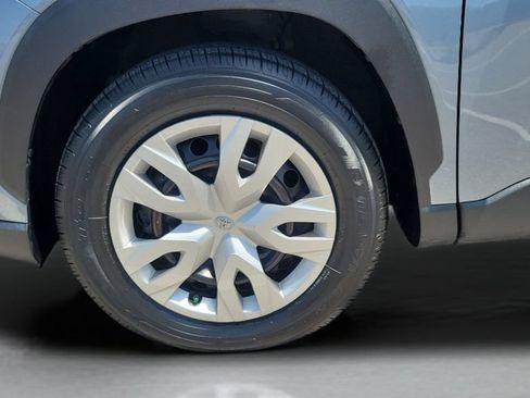 Certified 2025 Toyota Corolla Cross L FWD image 25
