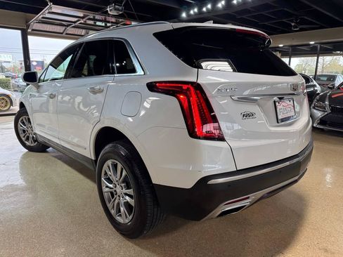 Used 2020 Cadillac XT5 Premium Luxury w/ LPO, Floor Liner Package FWD image 5