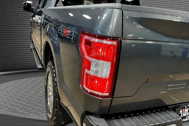 Used 2020 Ford F150 XLT w/ Equipment Group 302A Luxury AWD/4WD image 22