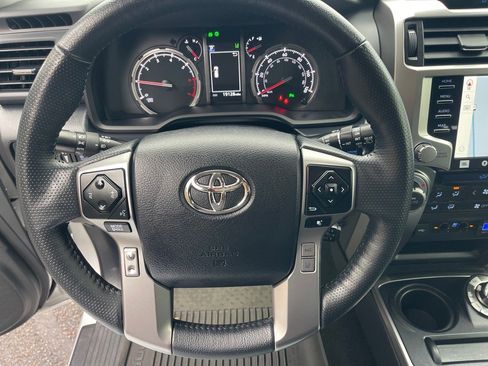 Used 2024 Toyota 4Runner Limited image 7