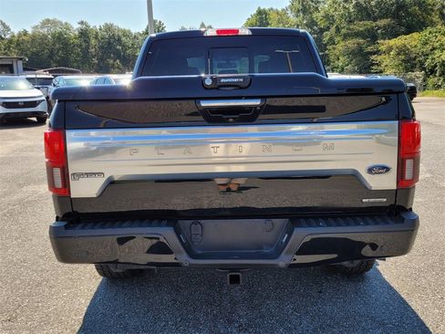Used 2018 Ford F150 Platinum w/ Equipment Group 701A Luxury image 7