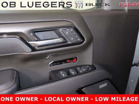 Certified 2025 GMC Sierra 1500 AT4 w/ AT4 Premium Package image 17