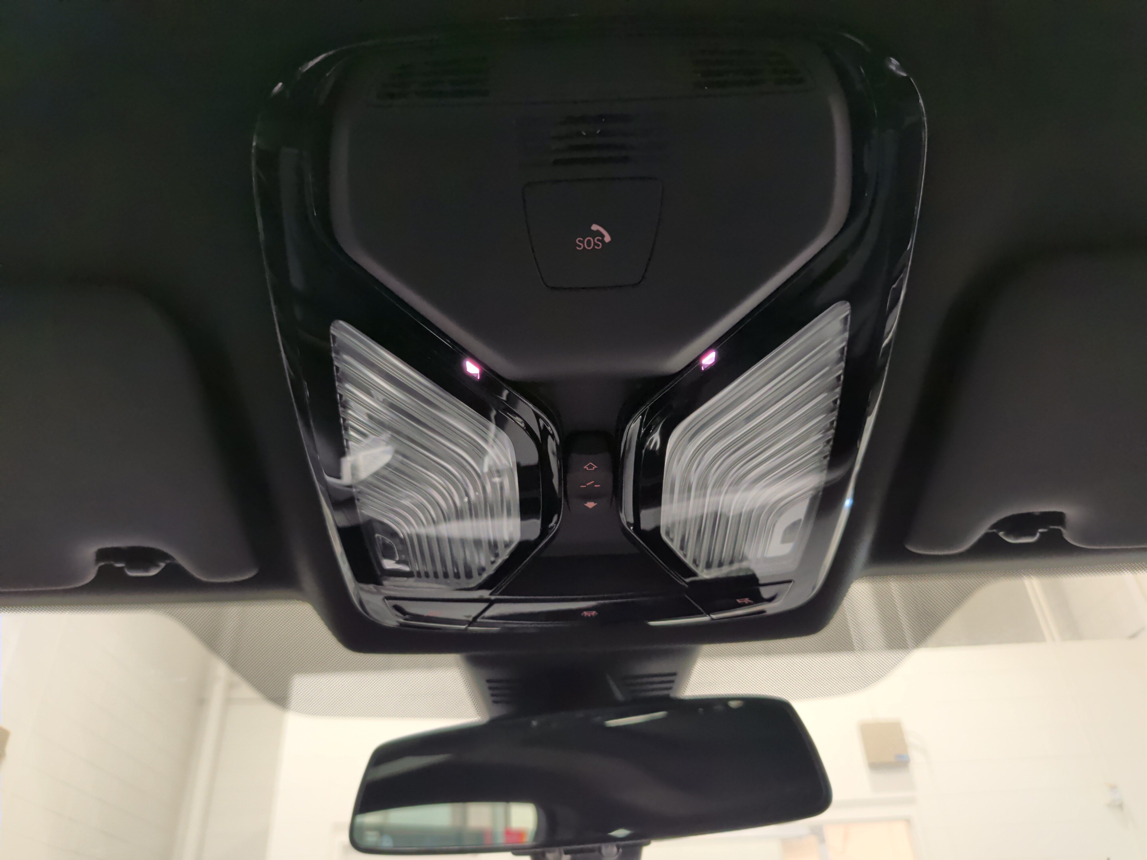 Certified 2025 BMW 230i Coupe RWD image 30