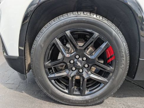 Used 2020 Chevrolet Traverse Premier w/ Redline Edition AWD/4WD image 32