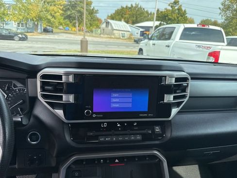 Used 2022 Toyota Tundra SR5 image 22