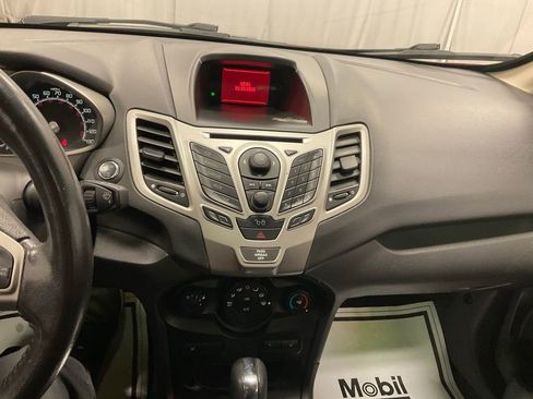 Used 2011 Ford Fiesta SES w/ 301A Rapid Spec Order Code image 16