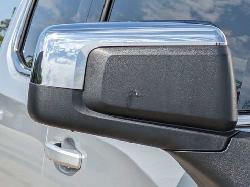 Used 2021 GMC Sierra 1500 SLE w/ X31 Off-Road Package AWD/4WD image 12