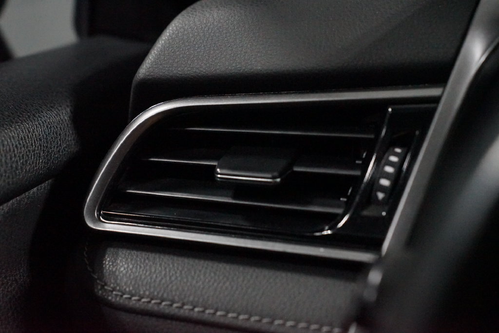 Certified 2022 Toyota Camry SE FWD image 23