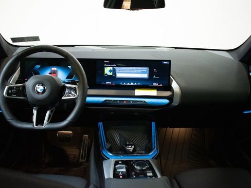 Certified 2026 BMW X3 xDrive30 w/ M Sport Package AWD/4WD image 11