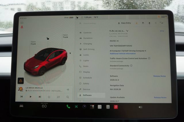 Used 2024 Tesla Model Y Long Range AWD/4WD image 27