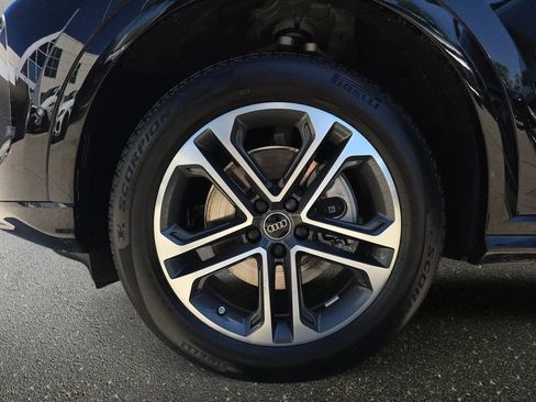 Certified 2025 Audi Q5 Premium Plus w/ Premium Plus AWD/4WD image 33