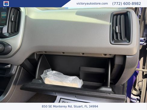 Used 2015 Chevrolet Colorado LT RWD image 32