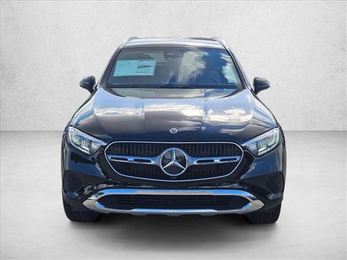 New 2026 Mercedes-Benz GLC 300 image 2