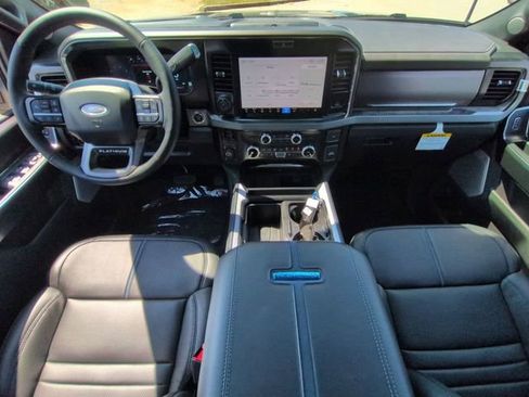 New 2026 Ford F250 Platinum w/ Tremor Off-Road Package image 15