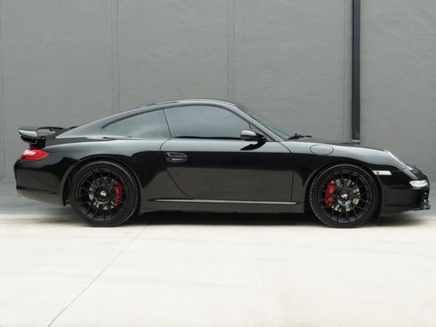 Used 2006 Porsche 911 Carrera S RWD image 4