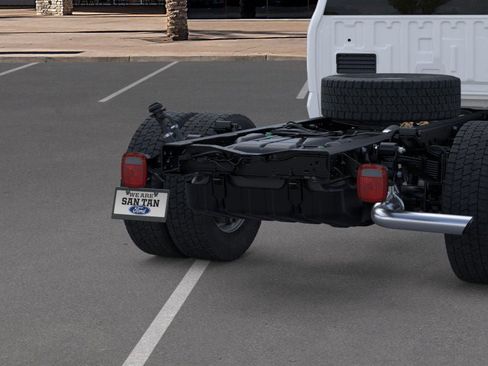 New 2025 Ford F550 4x4 Supercab Super Duty image 21