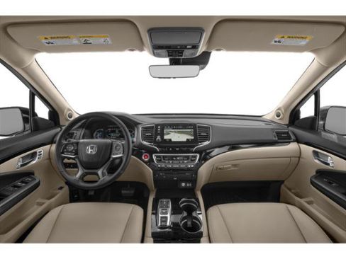 Used 2022 Honda Pilot Touring image 4