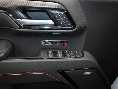 New 2026 GMC Sierra 1500 AT4 w/ AT4 Premium Package AWD/4WD image 19